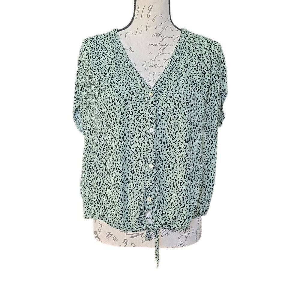 Mi Ami Women's Size Large Green Black Animal Print Button Down Knot Front Blouse